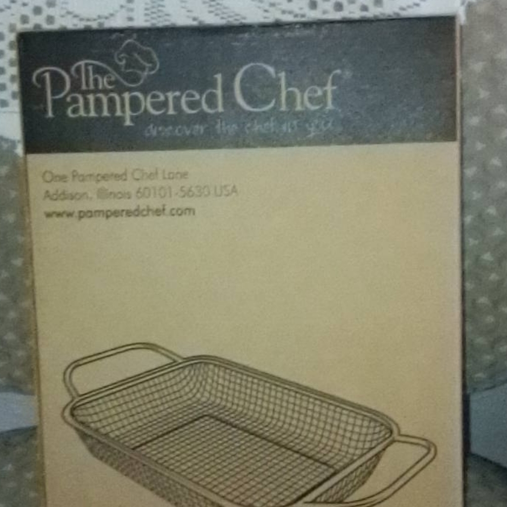 Pampered chef basket